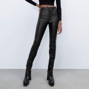 BRAND NEW: Zara Faux Leather Leggings Size: XS